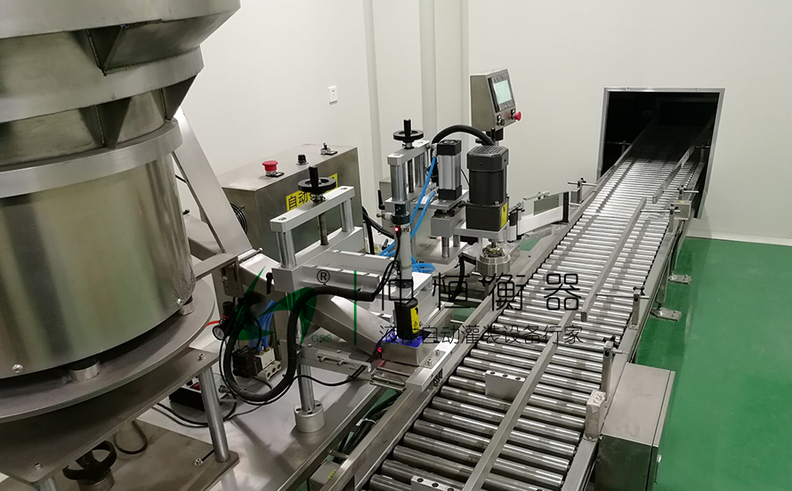 GAF-30SA液體自動(dòng)灌裝線